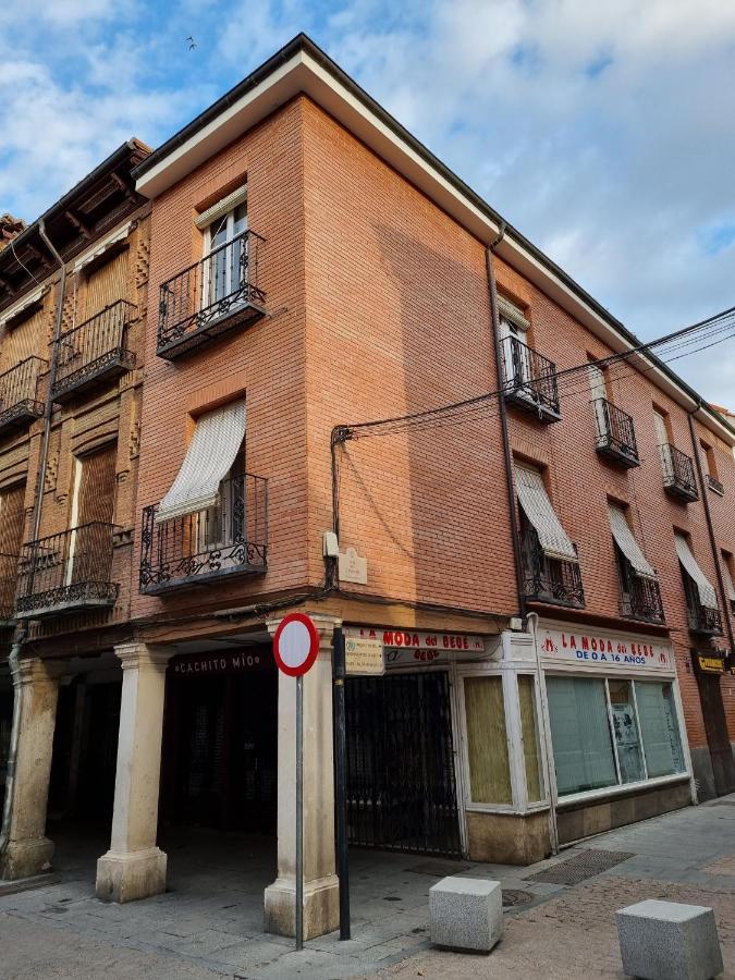 Casa De Lorca Hotel Alcala de Henares Exterior photo